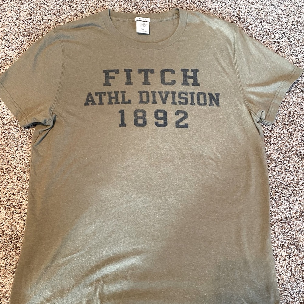 Mens great condition Abercrombie shirt!!